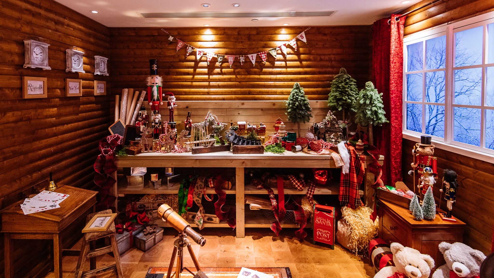 Hilton London Metropole: Santa's Grotto Immersive Festive Activation — Kudos AV event production, photo 9