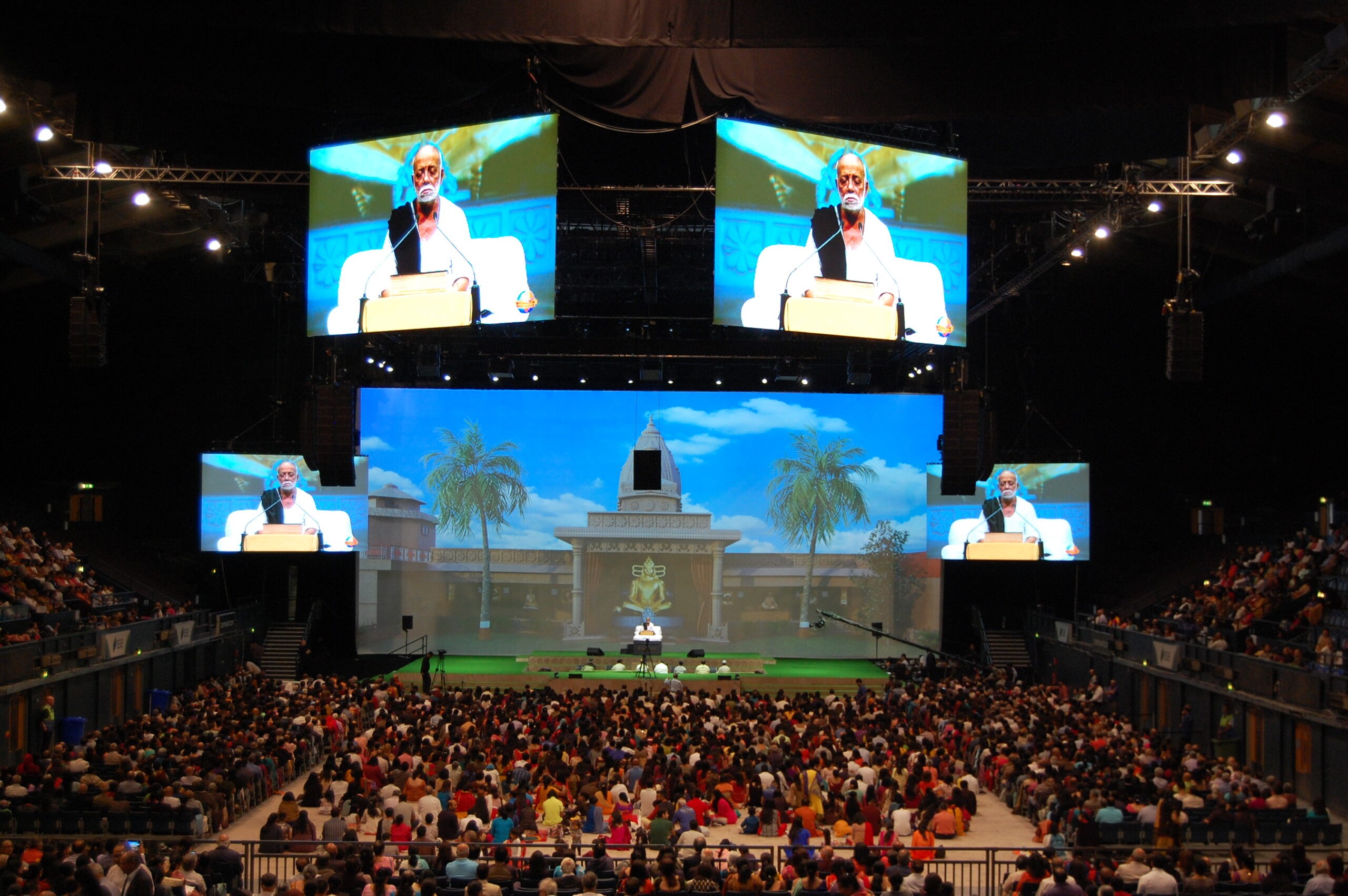Morari Bapu UK event — AV production by Kudos AV