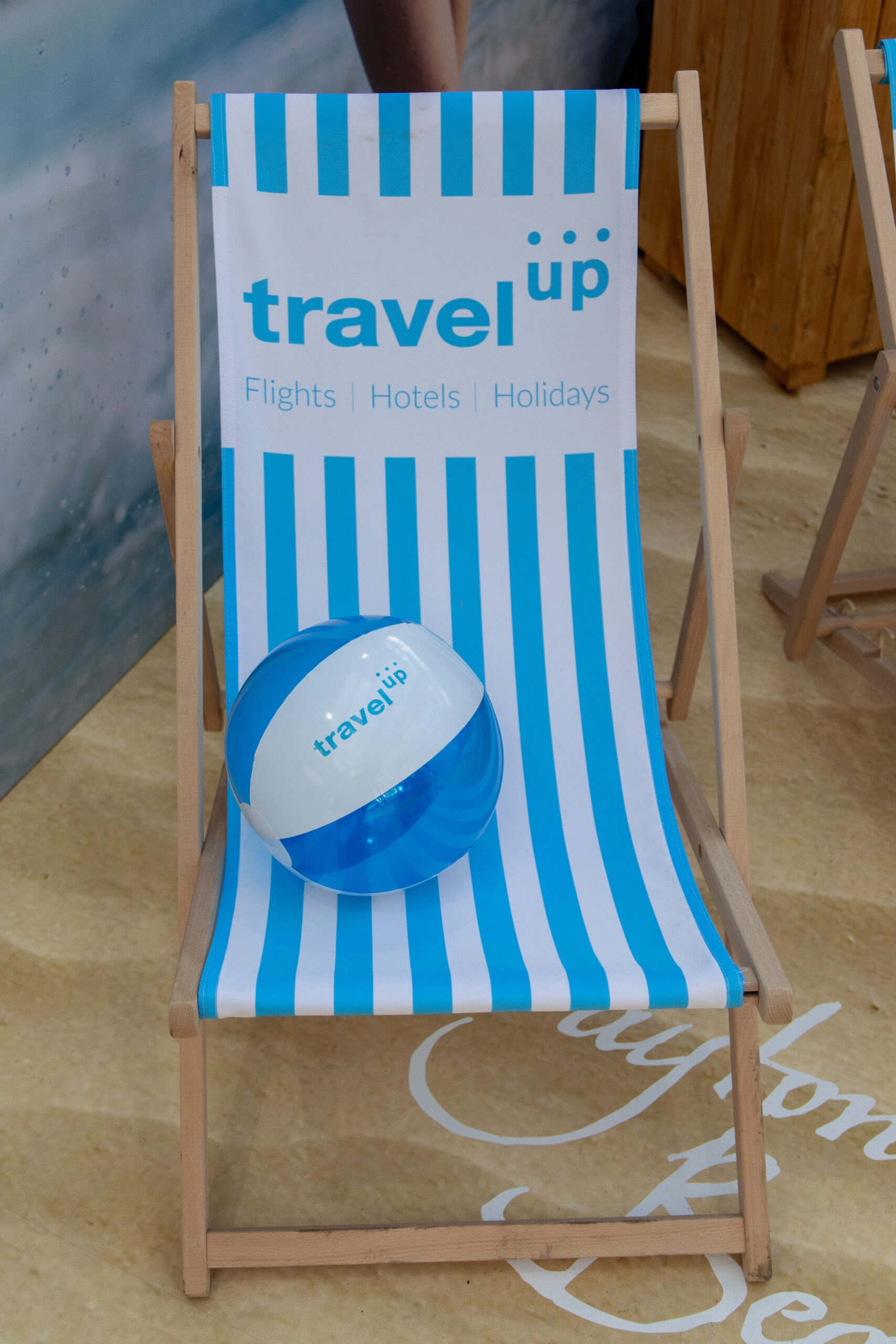 Travel Up, Florida Beach Pop-Up at London Waterloo