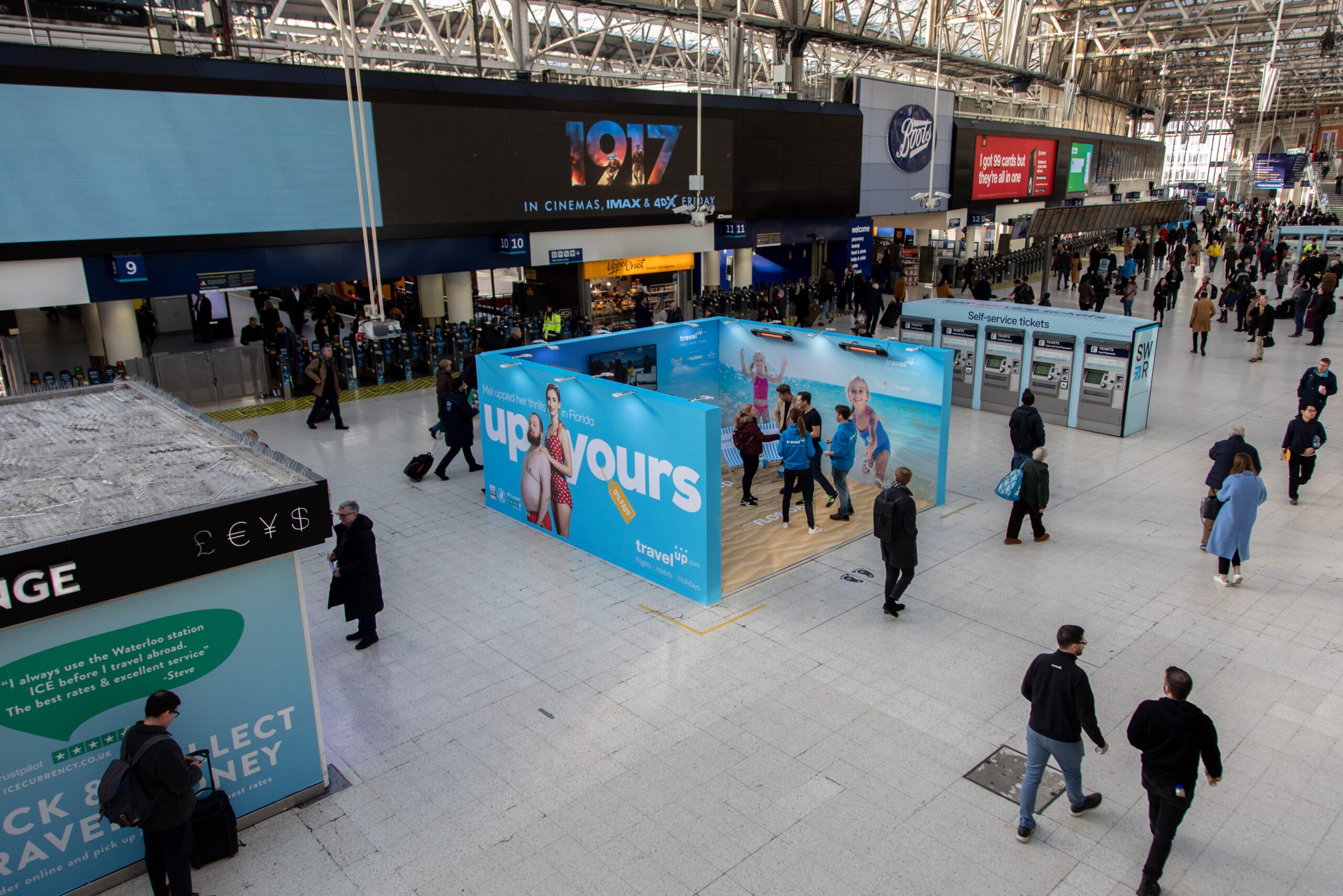 Travel Up, Florida Beach Pop-Up at London Waterloo