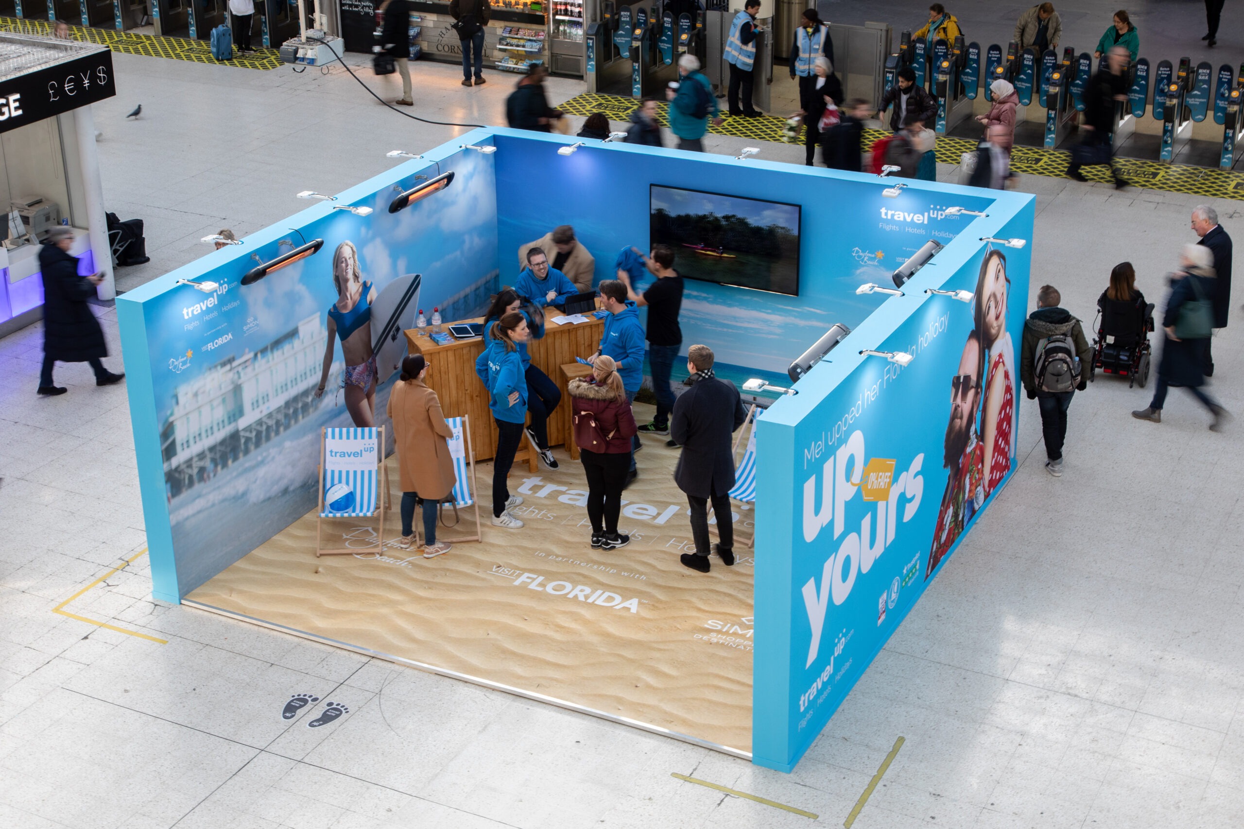 Travel Up, Florida Beach Pop-Up at London Waterloo