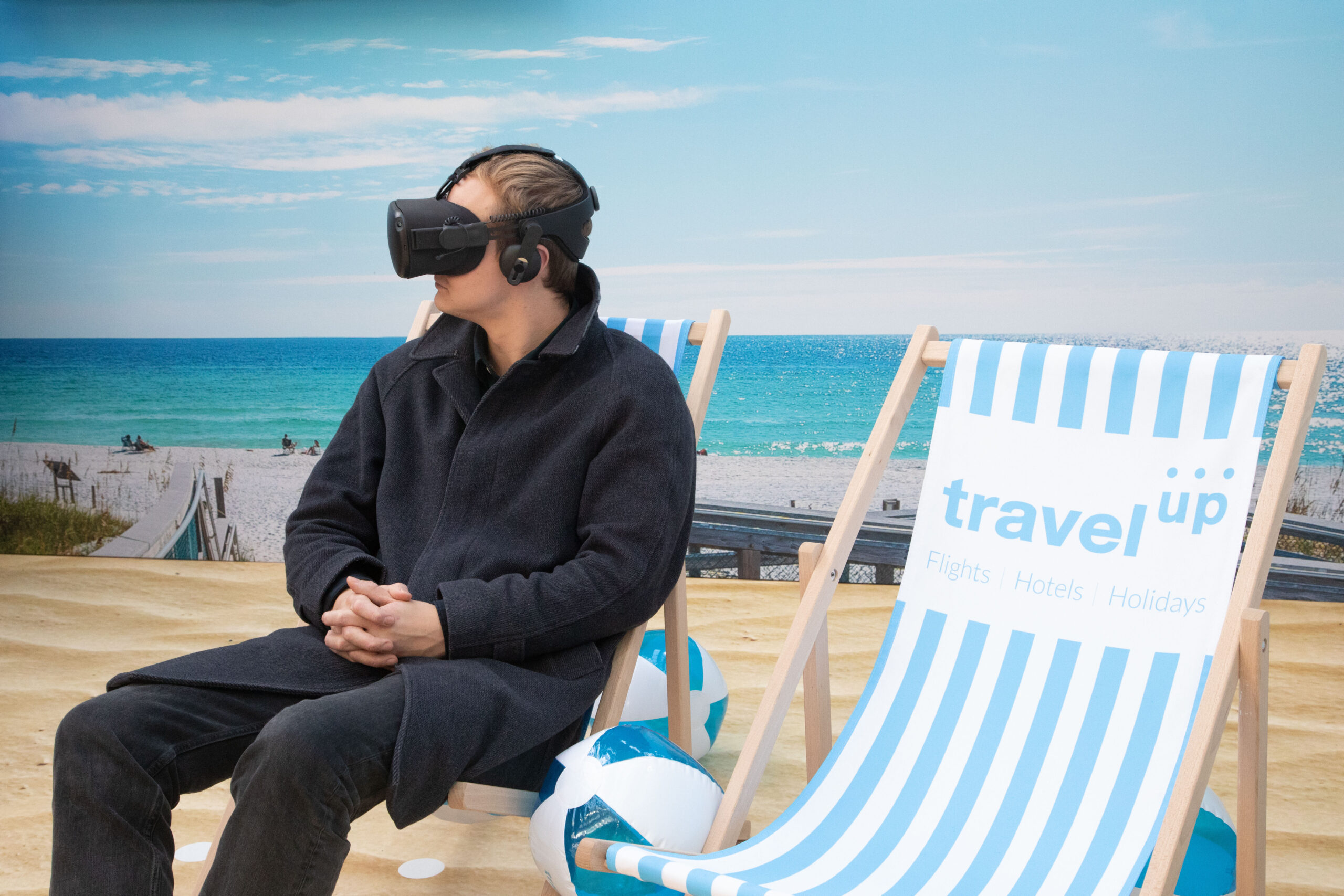 Travel Up, Florida Beach Pop-Up at London Waterloo