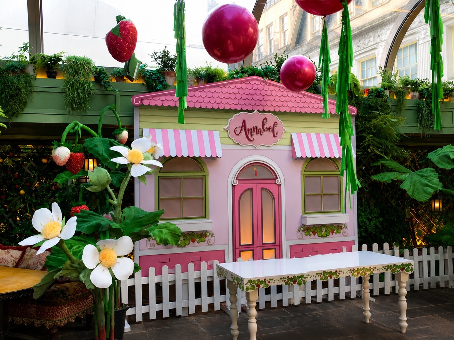 A Strawberry Garden Birthday at Annabel's — Kudos AV event production, photo 5